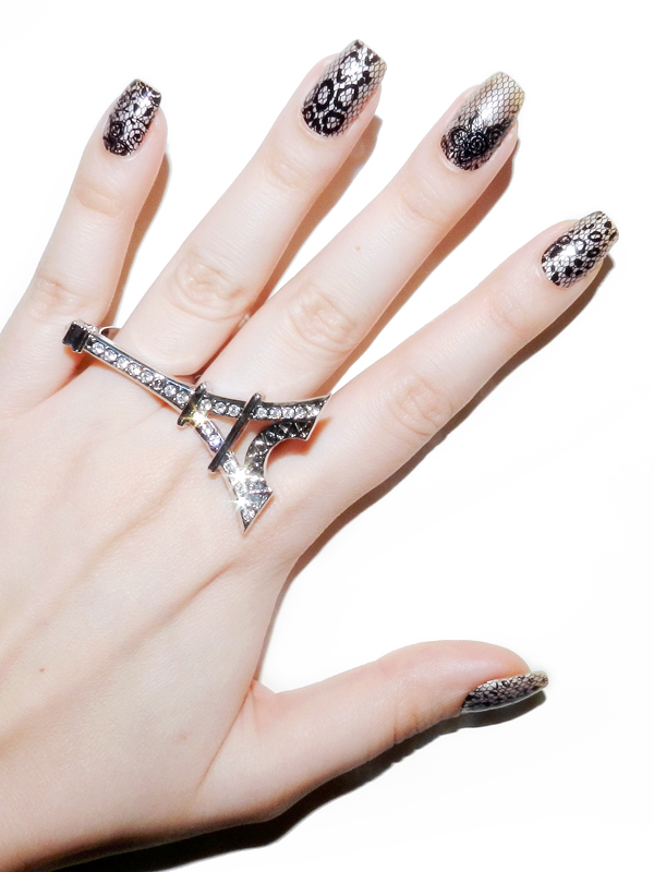 gostei-e-agora-unhas-renda-first-kiss-01