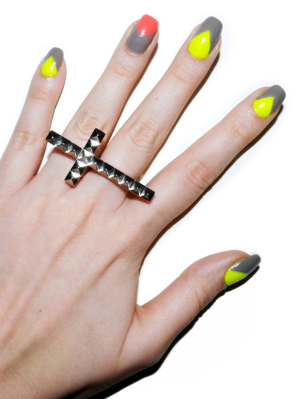 gostei-e-agora-unhas-neutro-neon-05