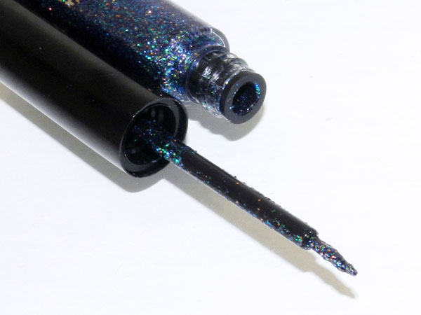 gostei-e-agora-delineador-glitter-yes-cosmetics-05
