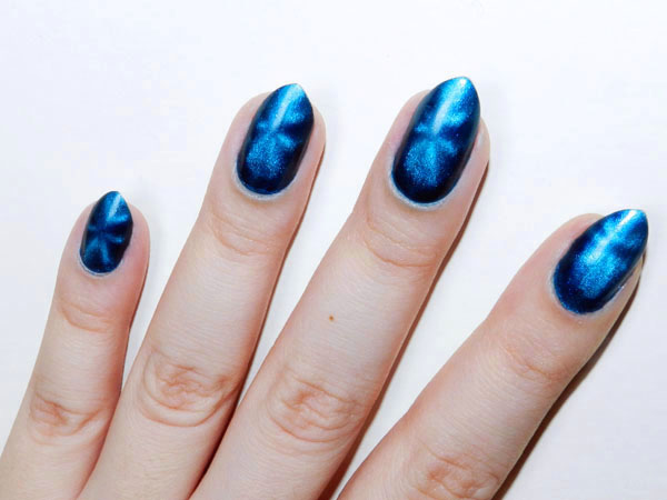 gostei-e-agora-black-crystal-esmalte-magnetic-indigo-02