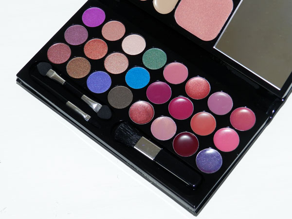 gostei-e-agora-palette-de-maquiagem-black-crystal-o-boticario-02