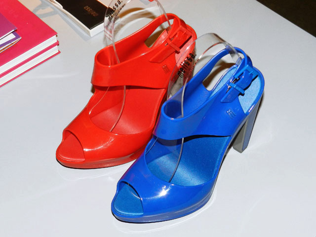 gostei-e-agora-melissa-we-are-flowers-verao-2014-estrelicia
