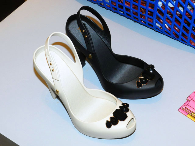 gostei-e-agora-melissa-we-are-flowers-verao-2014-ultragirl-heel-special