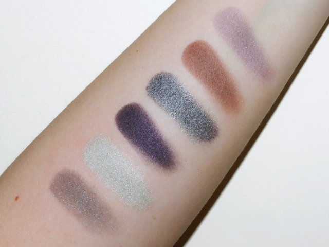 super-estojo-de-maquiagem-avon-swatches-sombras-02
