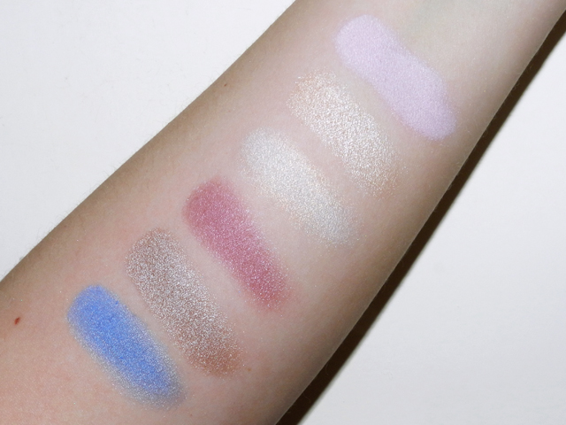 super-estojo-de-maquiagem-avon-swatches-sombras-03
