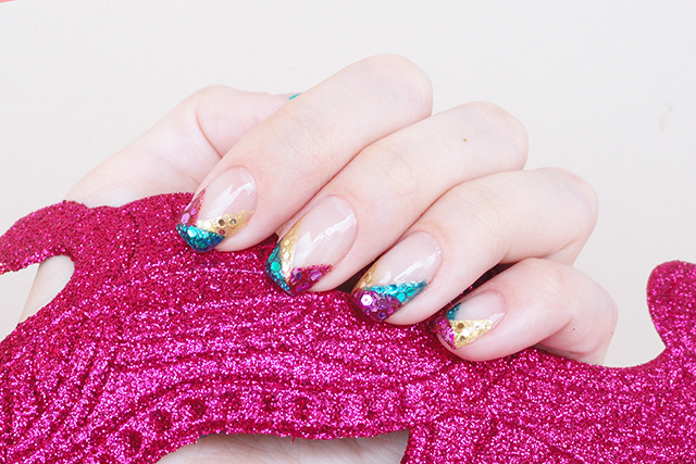 gostei-e-agora-unhas-carnaval-pontas-decoradas-com-glitter-03