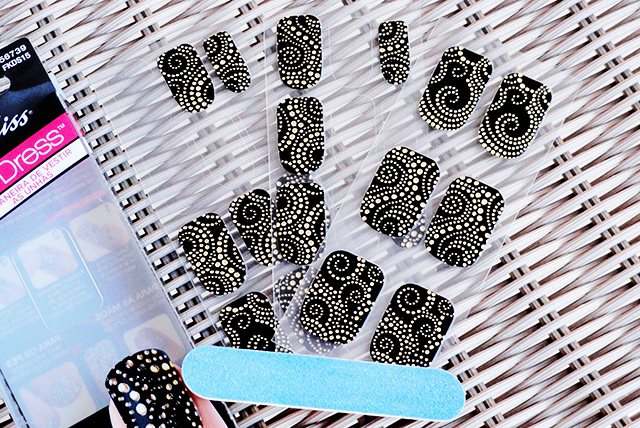 adesivo-para-unhas-first-kiss-nail-dress-teddy-06