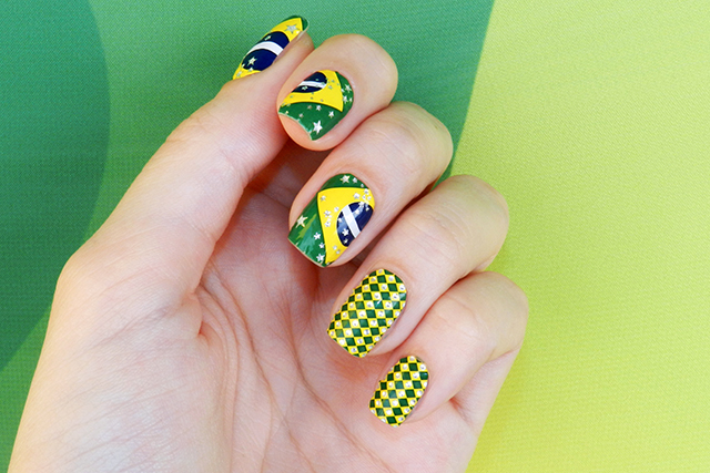 gostei-e-agora-unhas-copa-nail-dress-first-kiss-adesivo-victory-03