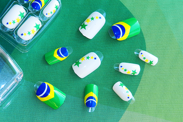 gostei-e-agora-unhas-autocolantes-impress-first-kiss-loyal-copa-06