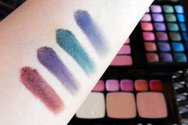 palette-de-maquiagem-make-b-barroco-tropical-o-boticario-sombras-swatches