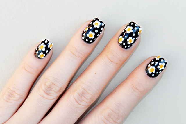 gostei-e-agora-unhas-margarida-tutorial-daisy-nails-04