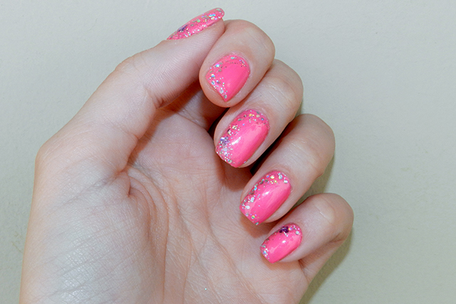 gostei-e-agora-unhas-cristalizadas-especial-outubro-rosa-01