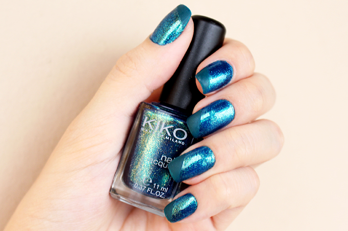 gostei-e-agora-unhas-francesinha-diagonal-kiko-530-pearly-blue-peacock-01