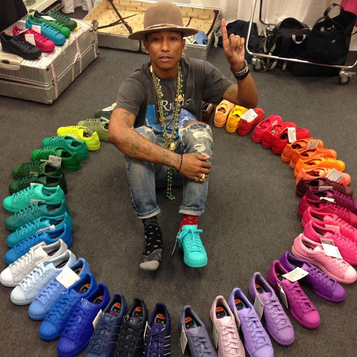 gostei-e-agora-pharrell-williams-x-adidas-originals-superstar-supercolor-03