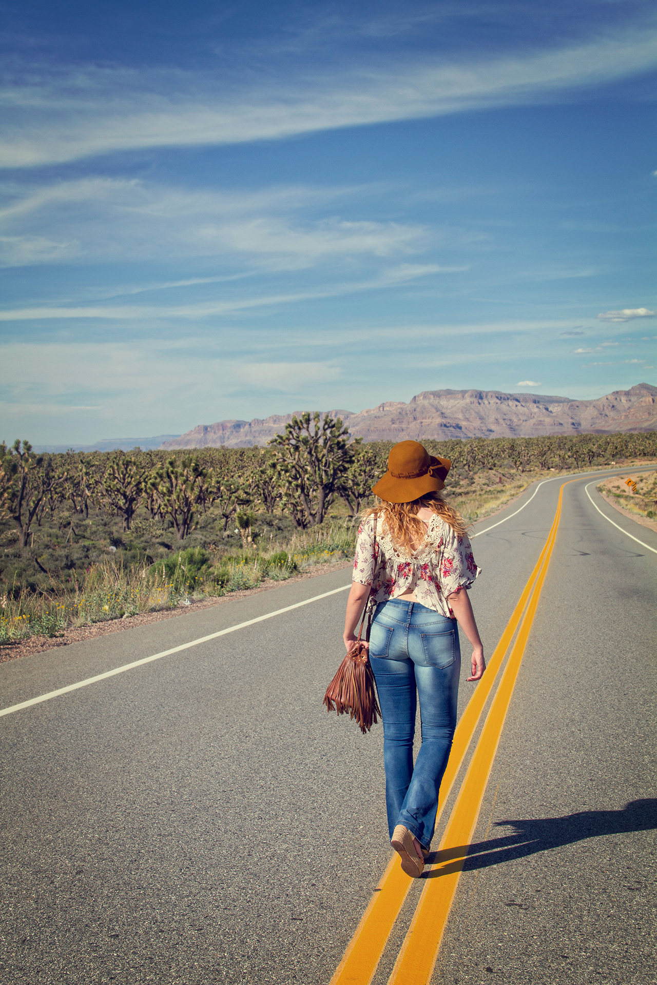gostei-e-agora-look-calca-flare-bata-ciganinha-chapeu-floppy-grand-canyon-05