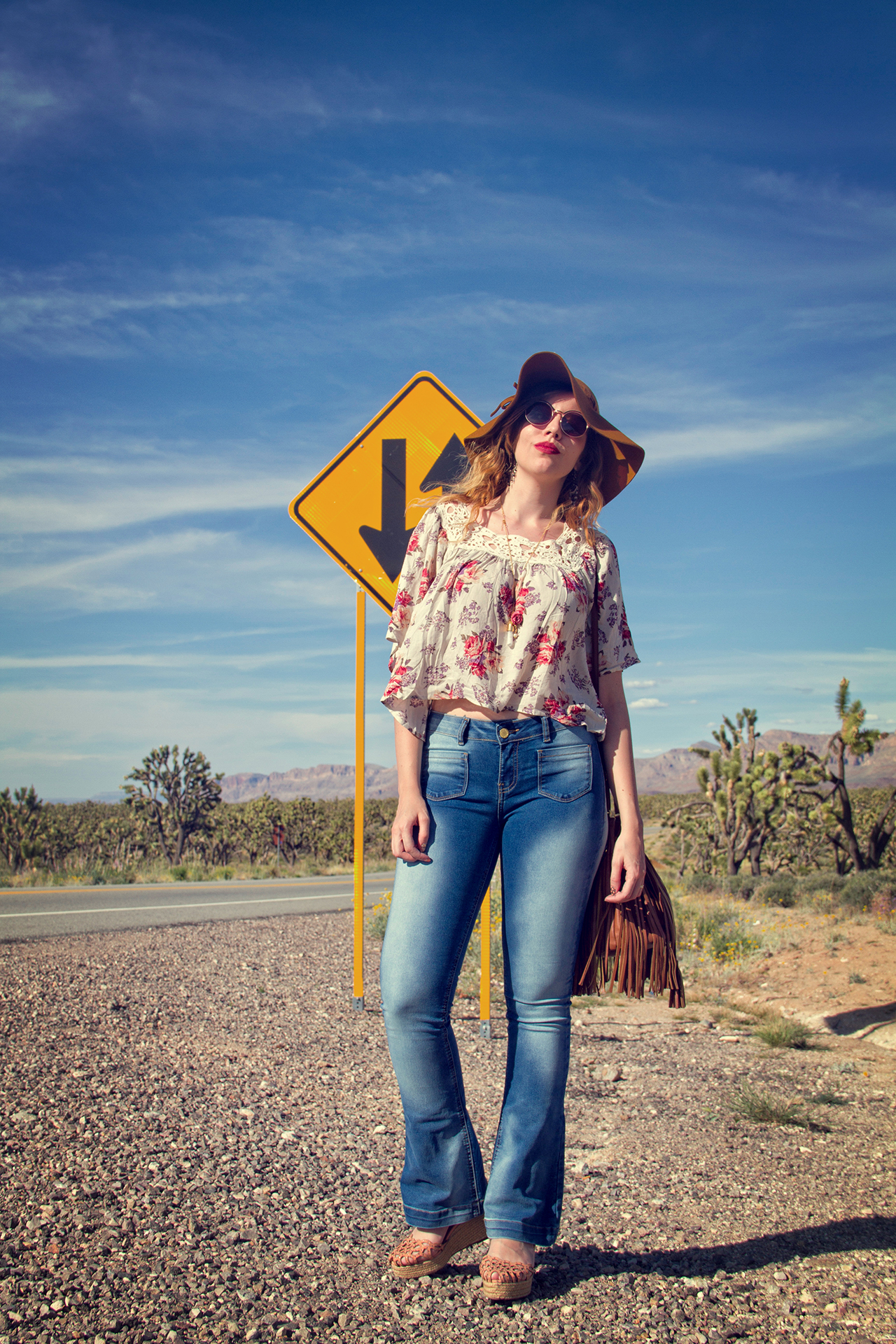 gostei-e-agora-look-calca-flare-bata-ciganinha-chapeu-floppy-grand-canyon-19