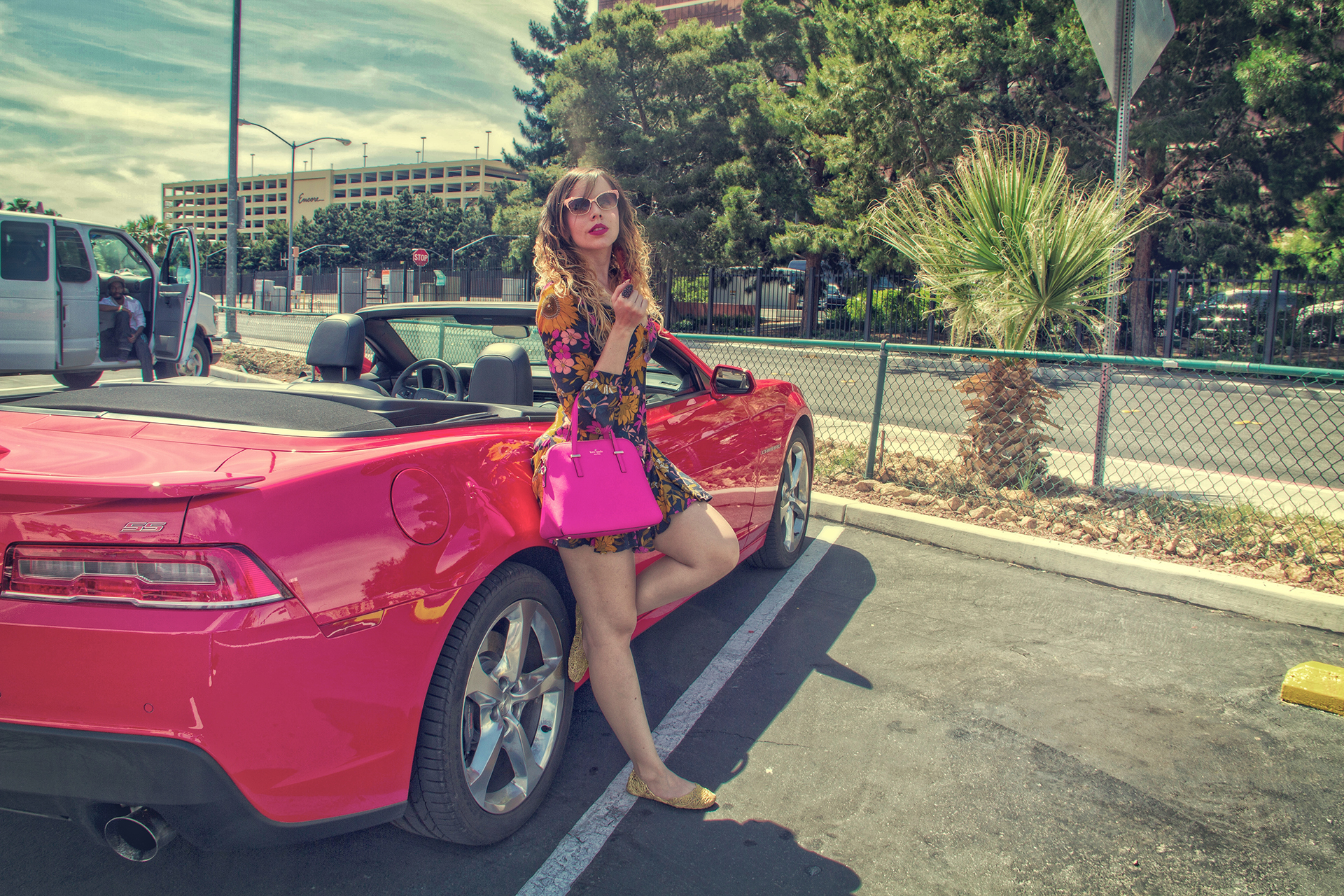 gostei-e-agora-vestido-farm-estampa-floral-poli-bolsa-kate-space-cedar-street-maise-vivid-snapdragon-02