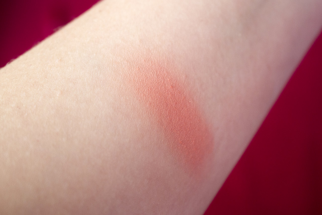 gostei-e-agora-duo-blush-intense-circus-swatch-02