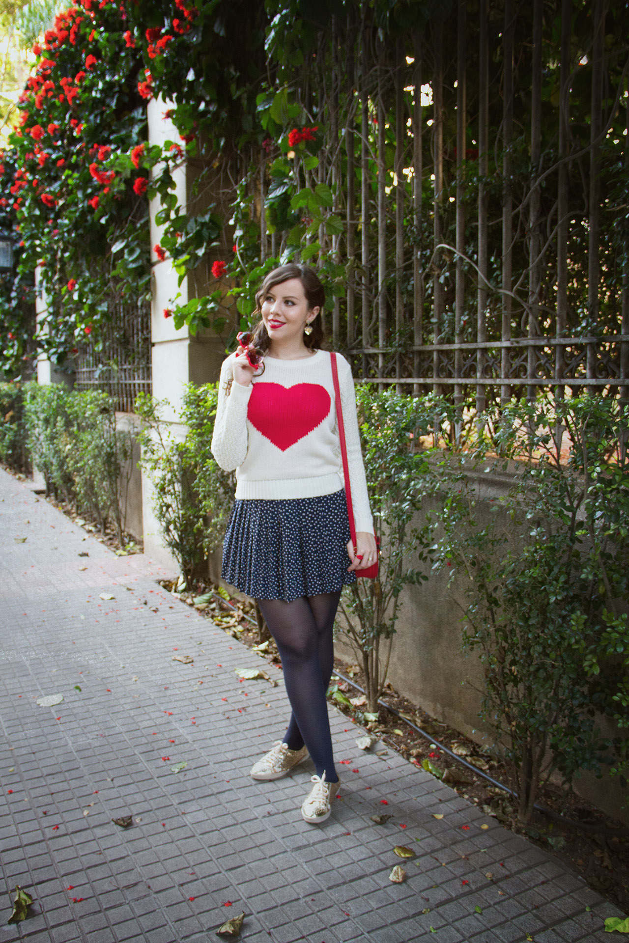 gostei-e-agora-look-dia-dos-namorados-navy-romantico-sweater-de-coracao-02