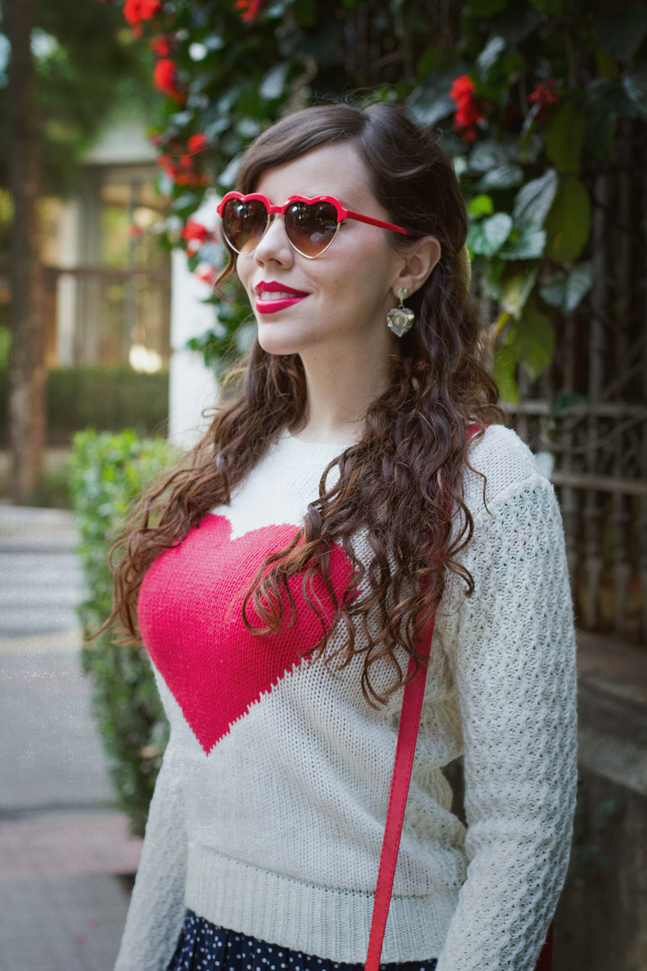 gostei-e-agora-look-dia-dos-namorados-navy-romantico-sweater-de-coracao-07