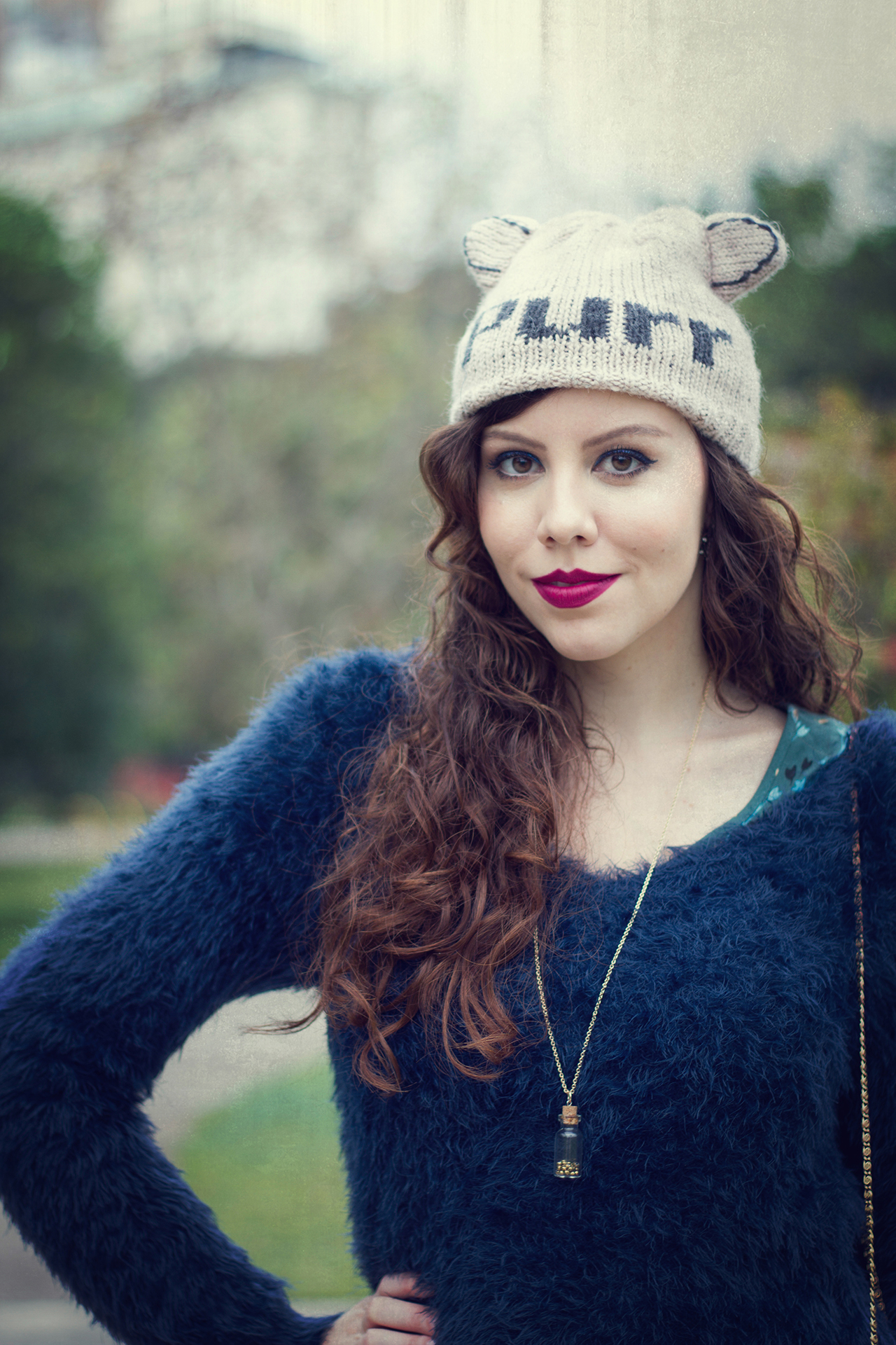 gostei-e-agora-look-inverno-fluffy-sweater-vestido-amizade-antix-bota-over-the-knee-joyce-nunes-05