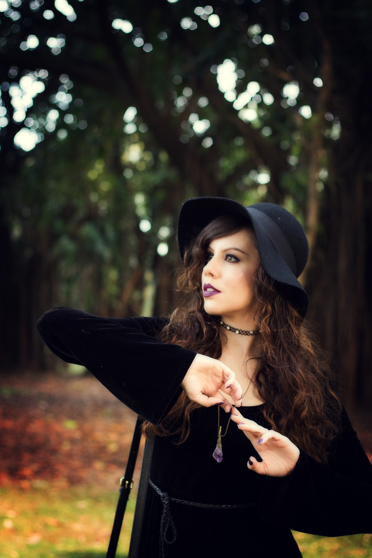 gostei-e-agora-look-boho-witch-vestido-de-veludo-manga-flare-maria-filo-para-cea-10