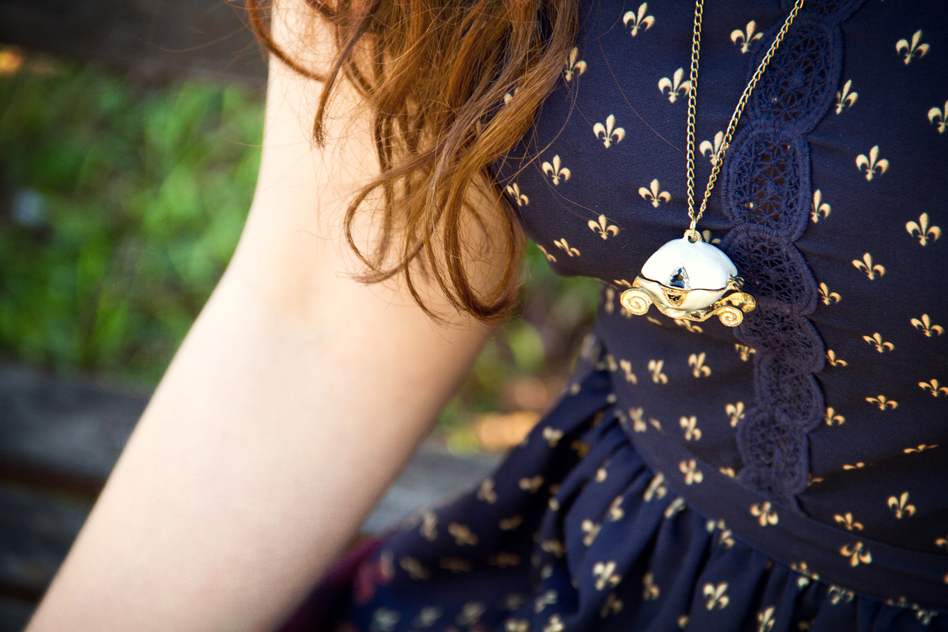 gostei-e-agora-vestido-ilusionista-antix-flor-de-lis-04