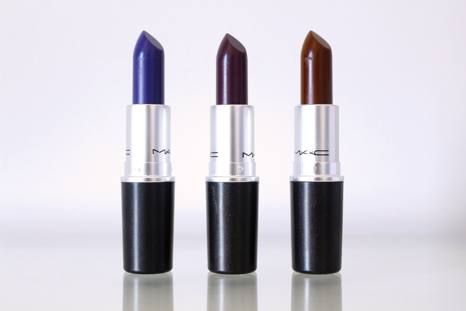 gostei-e-agora-mac-retro-matte-matte-royal-instigator-antique-velvet-swatches-the-matte-lip-resenha-02