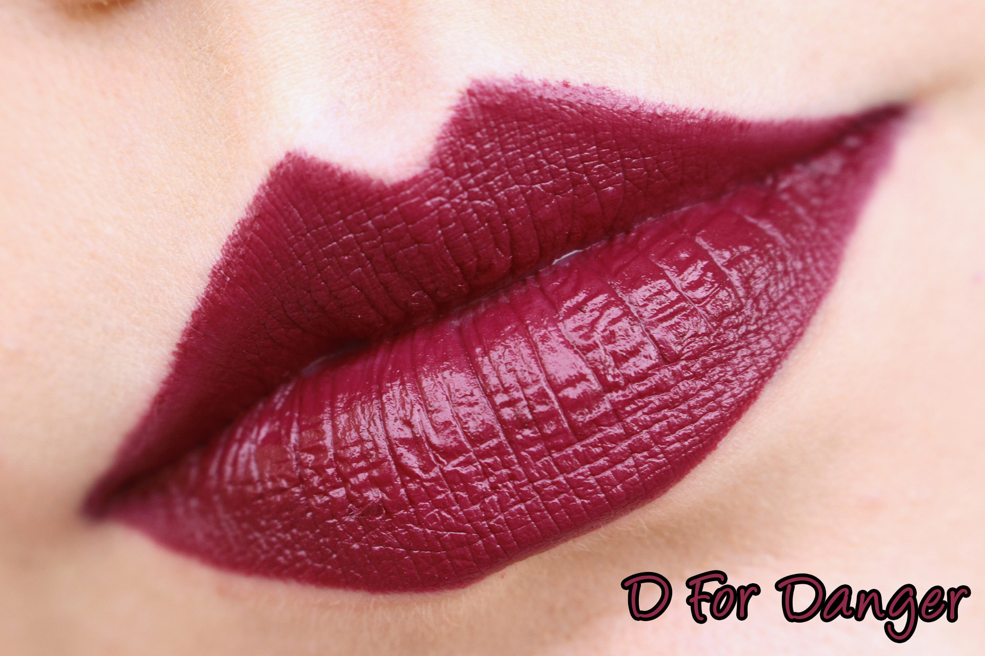 gostei-e-agora-mac-the-matte-lip-2015-d-for-danger-swatch-01