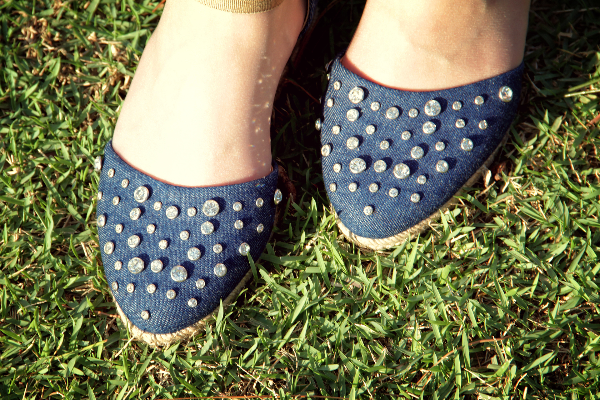 gostei-e-agora-total-jeans-vestido-espadrille-schutz-dior-technologic-10