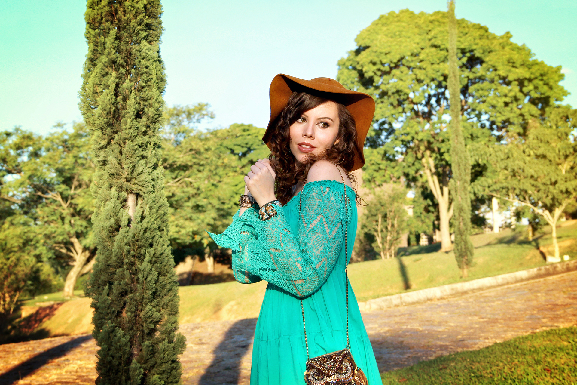 gostei-e-agora-vestido-ciganinha-verde-guipir-sandalia-gladiadora-15