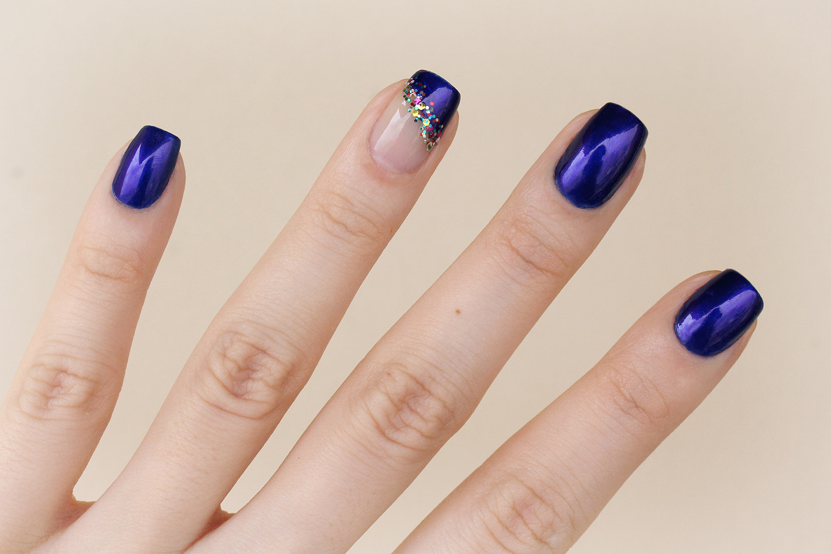 gostei-e-agora-colorama-gio-antonelli-desce-do-salto-unhas-negativas-02