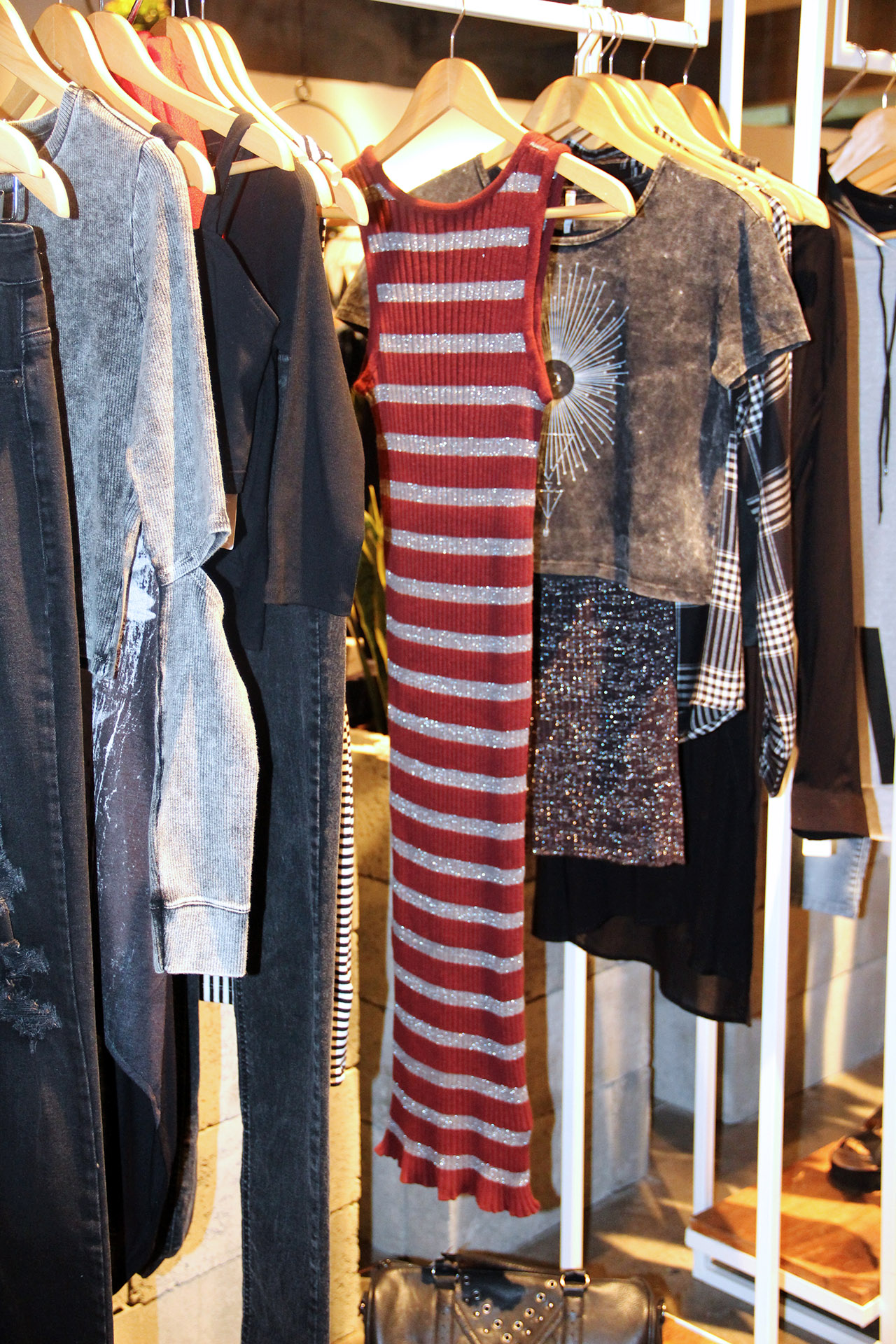 gostei-e-agora-preview-renner-inverno-2016-vestido-tubo-lurex-29