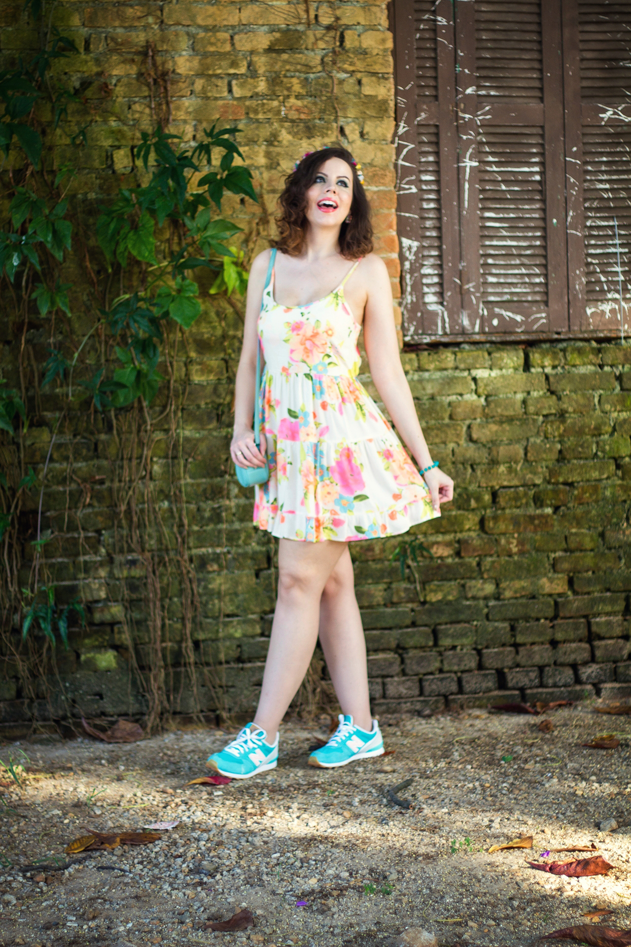 gostei-e-agora-look-carnavalesco-verao-vestido-floral-fluor-farm-coroa-de-flores-09