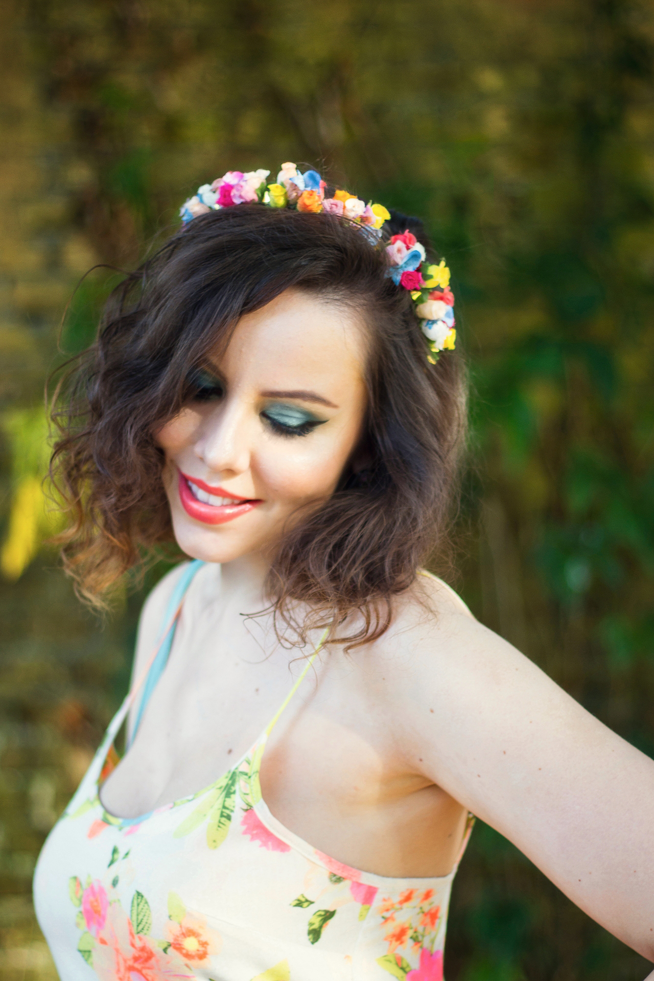 gostei-e-agora-look-carnavalesco-verao-vestido-fluor-neon-farm-coroa-de-flores-10