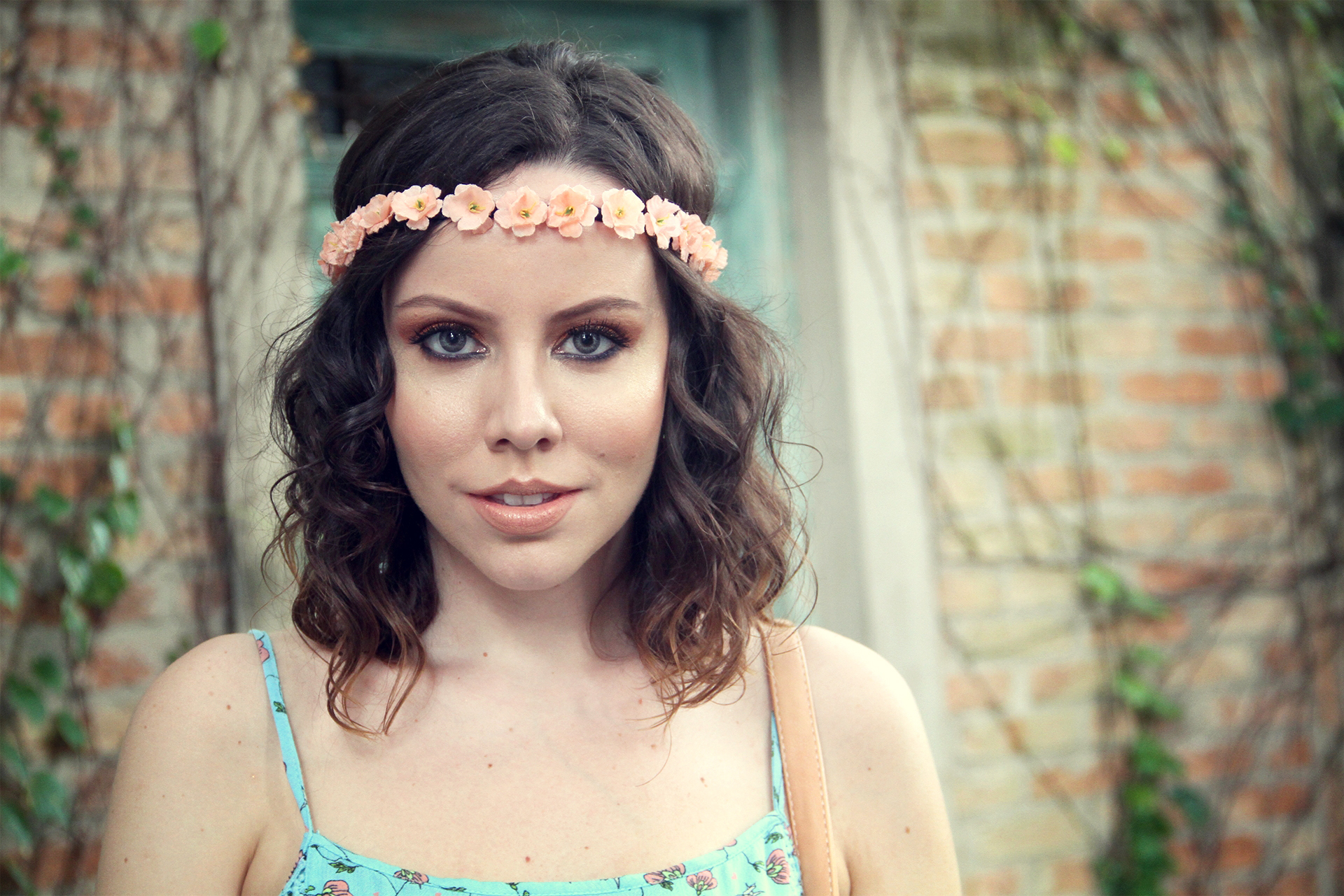 gostei-e-agora-look-macaquinho-azul-claro-floral-headband-de-flor-13