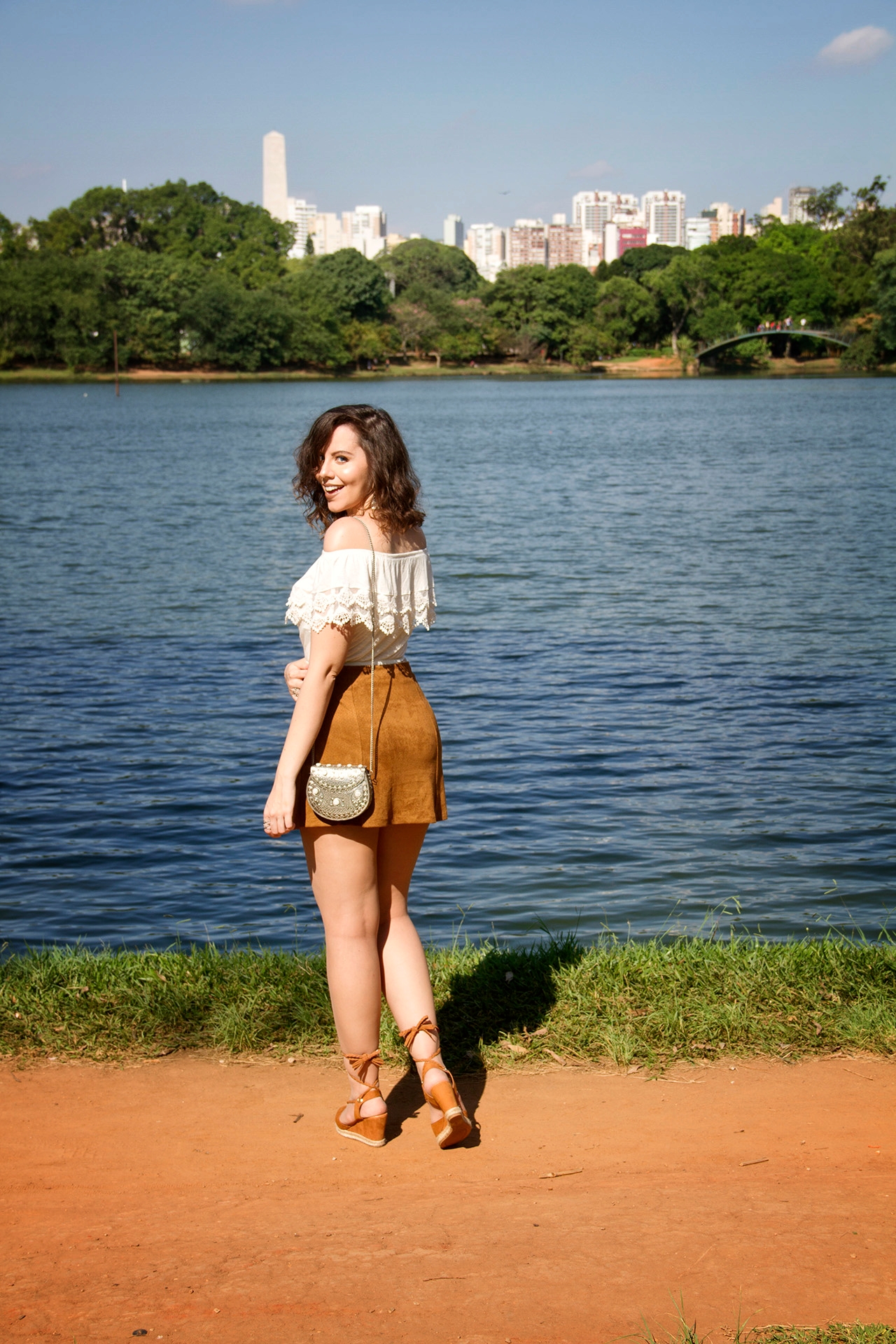 gostei-e-agora-saia-suede-bata-ciganinha-babados-01-joyce-nunes