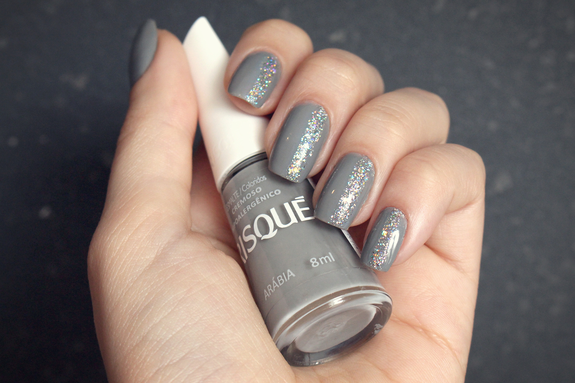 gostei-e-agora-unhas-cinza-risque-arabia-glitter-gray-nails-01