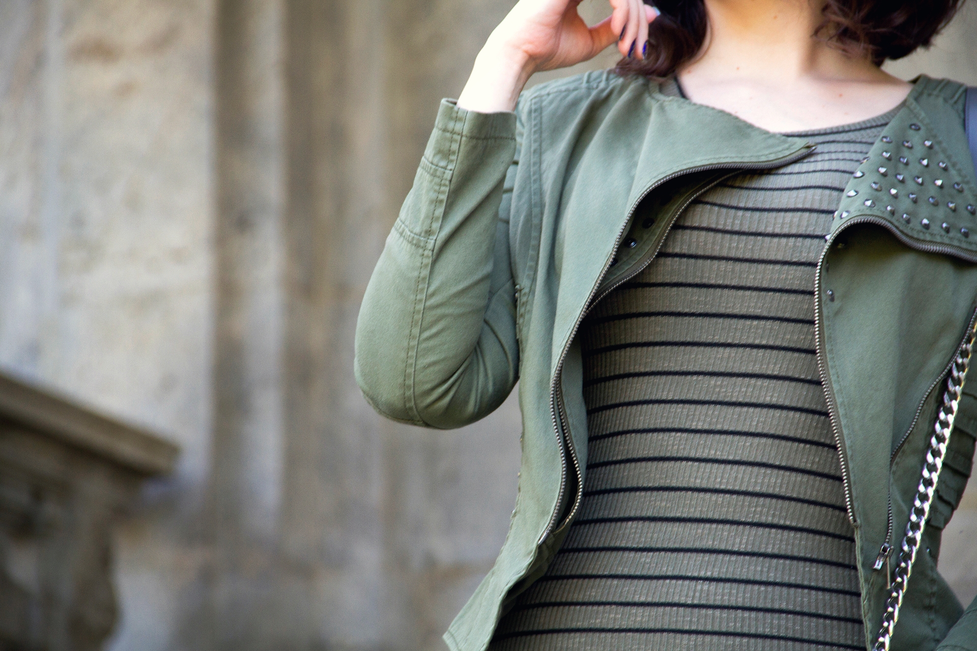 gostei-e-agora-look-monocromatico-verde-militar-mocassim-espelhado-08