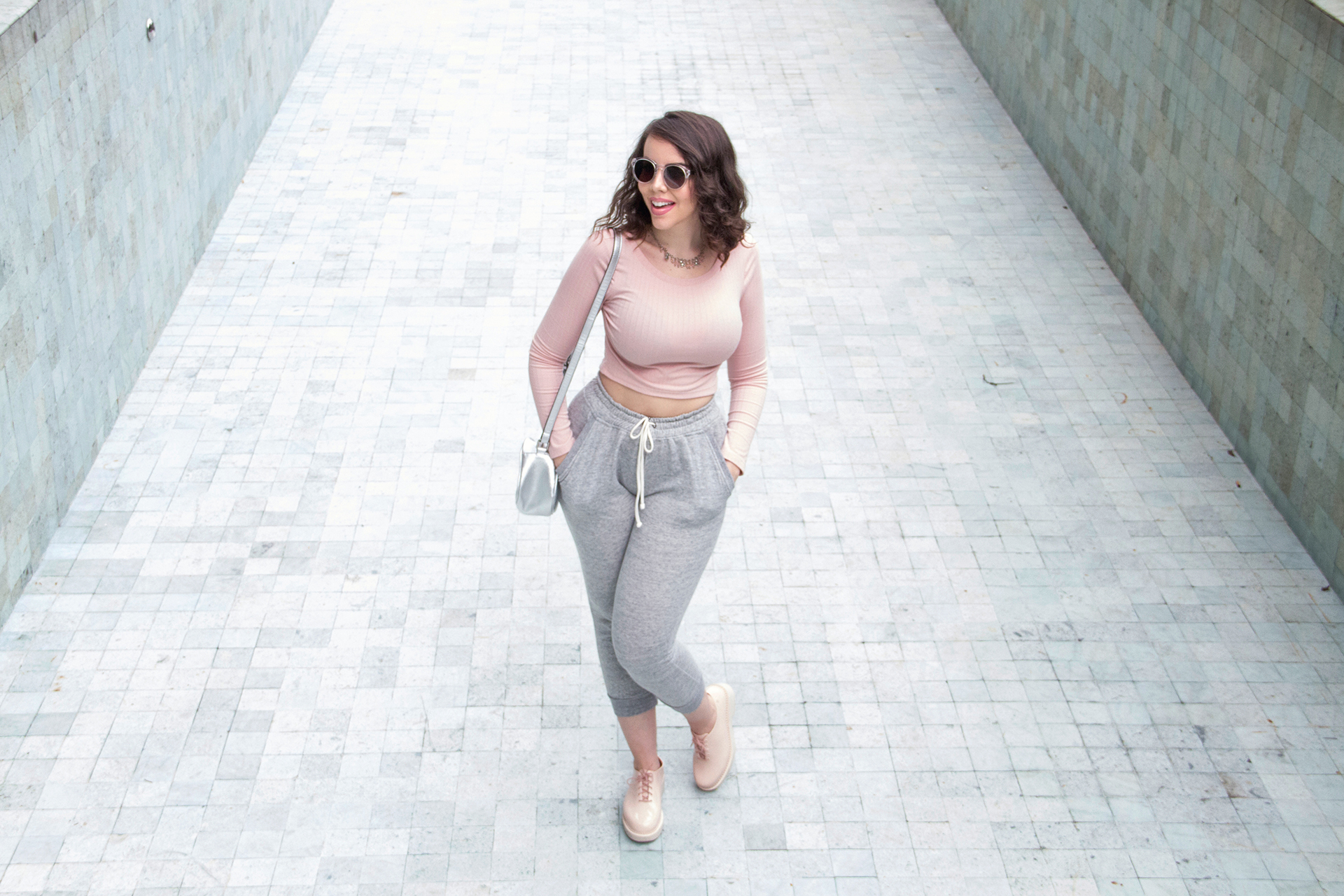 gostei-e-agora-look-comfy-jogger-pants-rosa-quartz-01-joyce-nunes