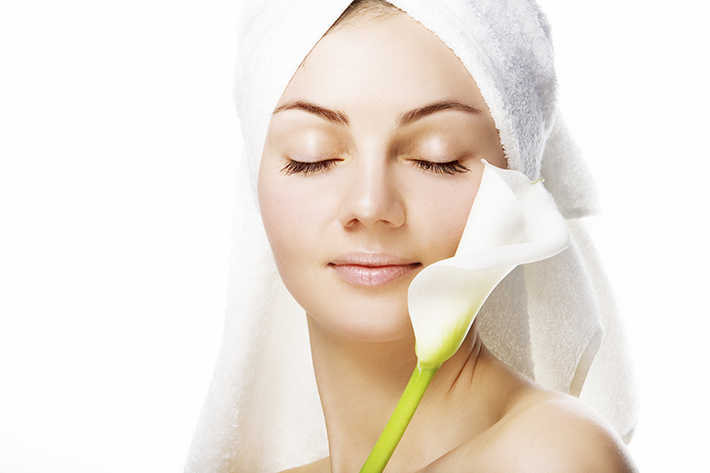 ordem-certa-aplicacao-cosmeticos-produtos-de-beleza-rosto-03