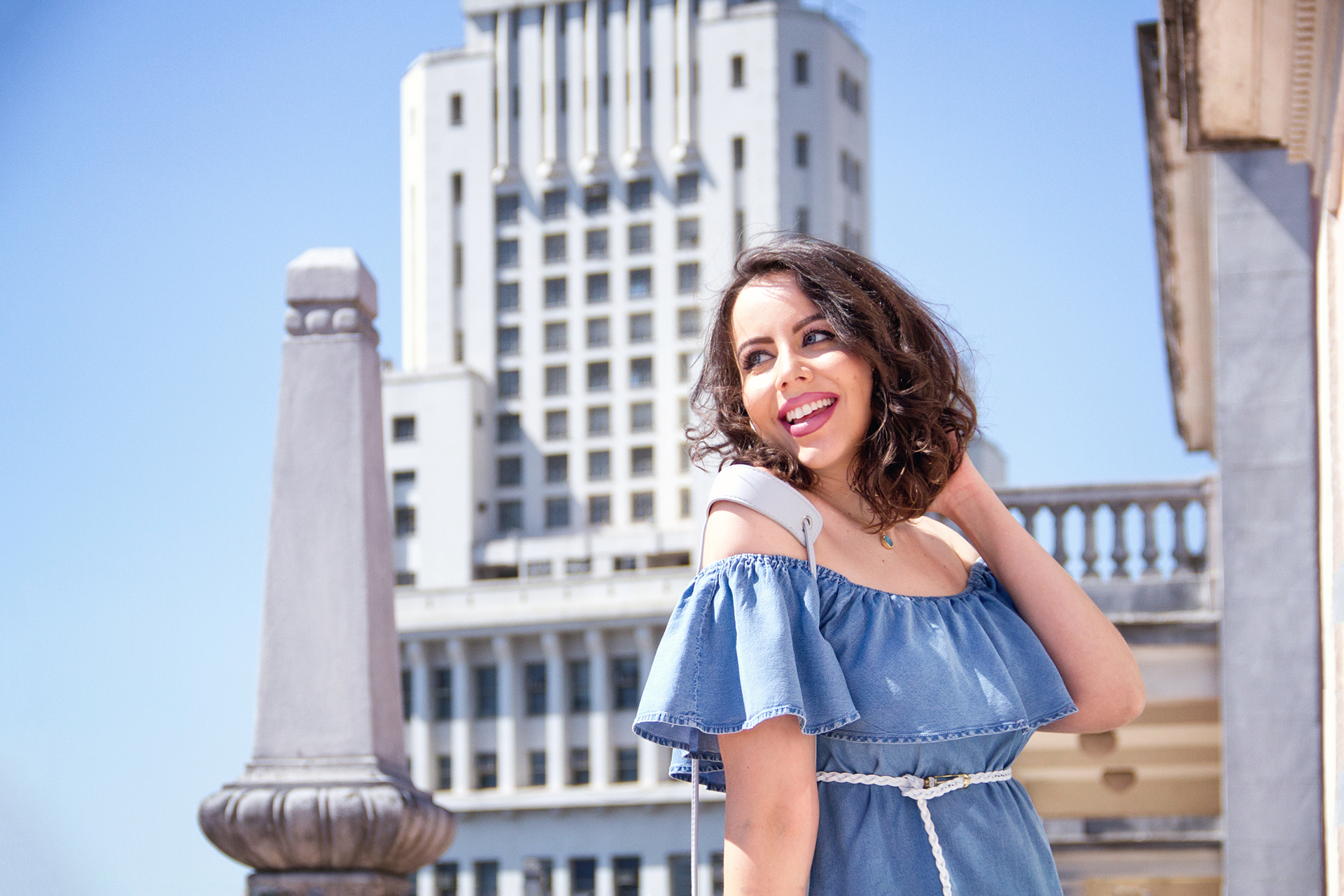 gostei-e-agora-azul-serenity-vestido-jeans-babados-ombro-a-ombro-08